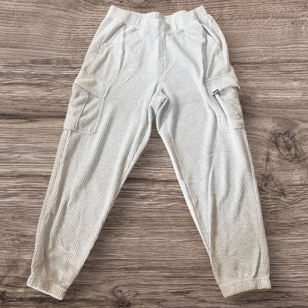 NWOT • Bench Casual Waffle Knit Joggers